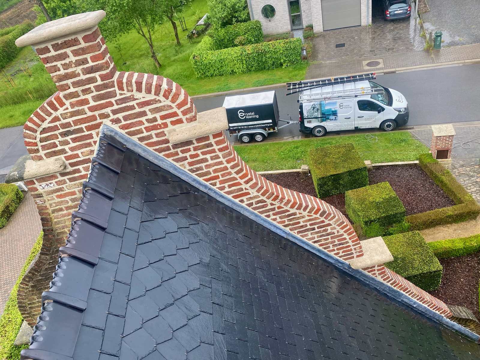 Dak met schoorsteen